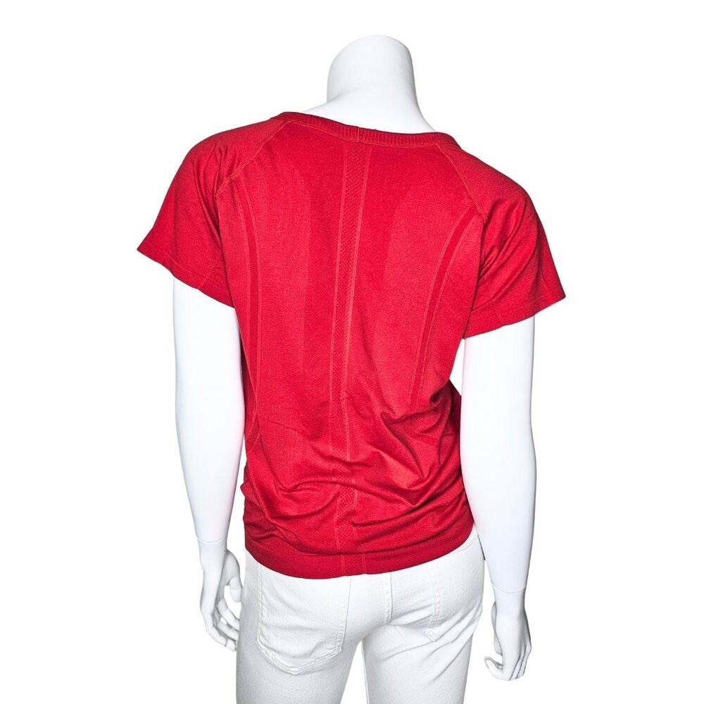 Women's Red Short Sleeve Crewneck Top
